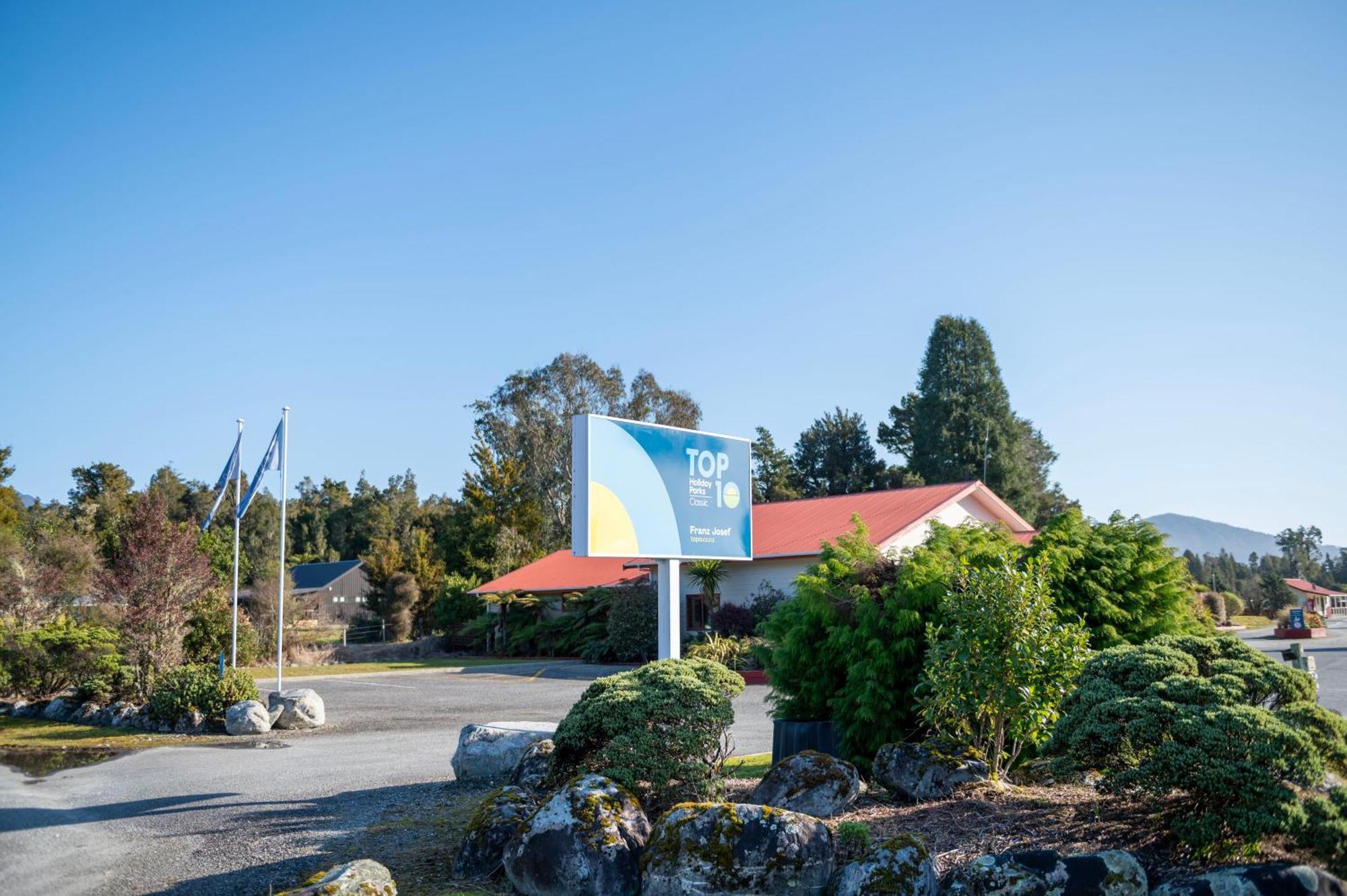 Franz Josef Top 10 Holiday Park Екстериор снимка
